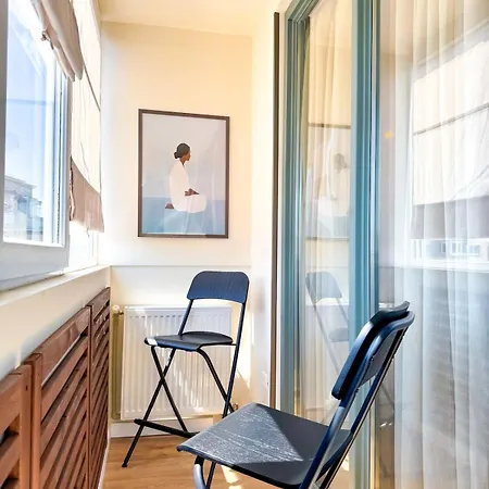 Kulkoosh Park King-size Bed Apartment *